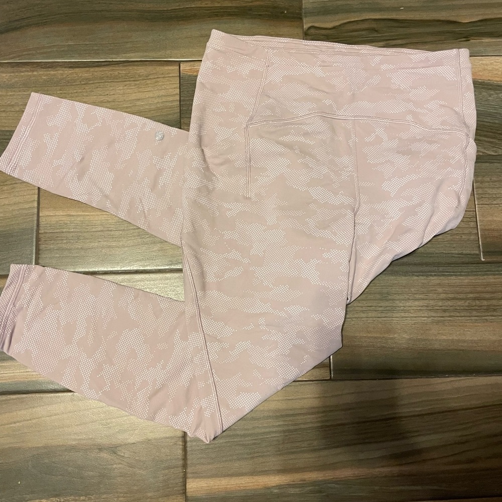 Pink camo lululemon